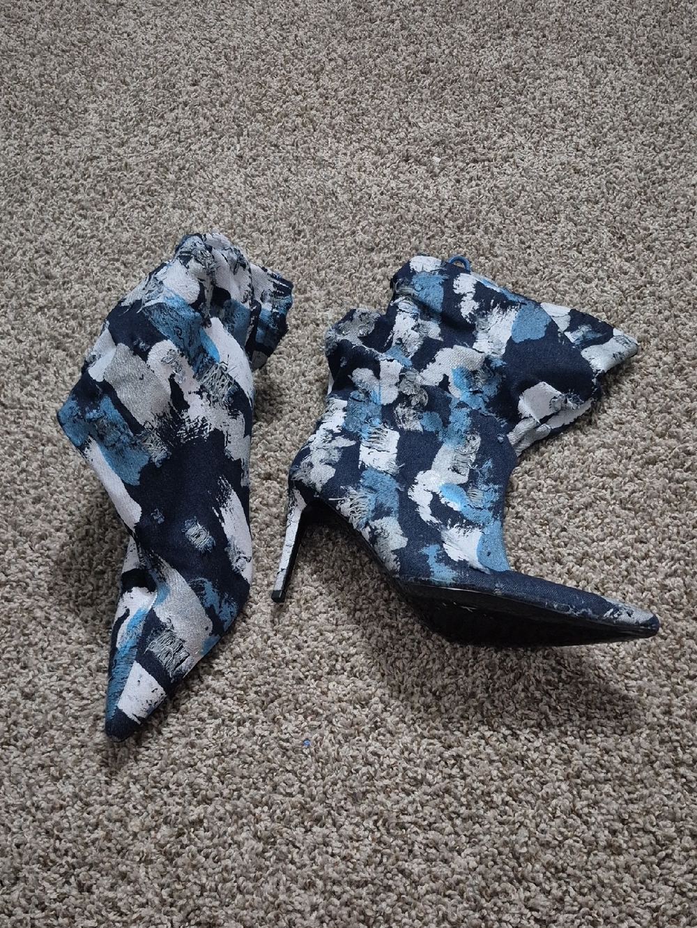 Abstract Blue Brushstroke Pointed Toe Stiletto Booties